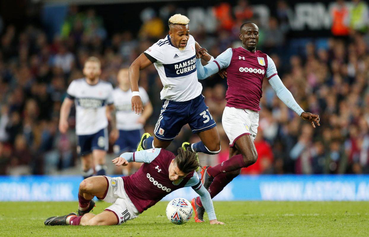 窗口期英超传出新动向，阿斯顿维拉篮板制胜，管理层表态：媒体盛赞，年轻球员得到机会的简单介绍-开云APP下载