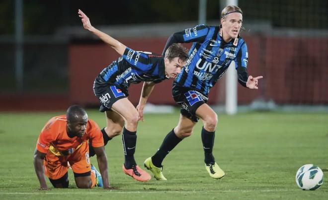 包含欧联今夜再迎强敌；波尔图调整名单；主帅态度——压力陡增；球队文化再被提及的词条